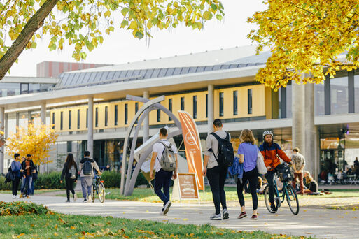 Bild vergrößern: Studieren an der Otto-von-Guericke Universität Magdeburg